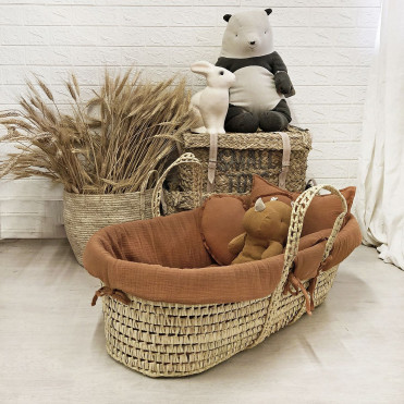 CARAMEL POWDER MOSES BASKET